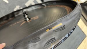 Por que pierde aire cubierta tubeless?